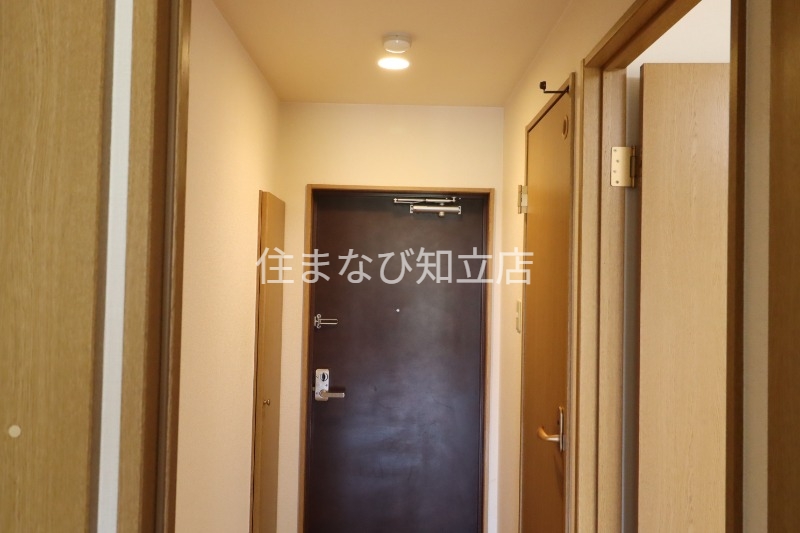 玄関　同型タイプ