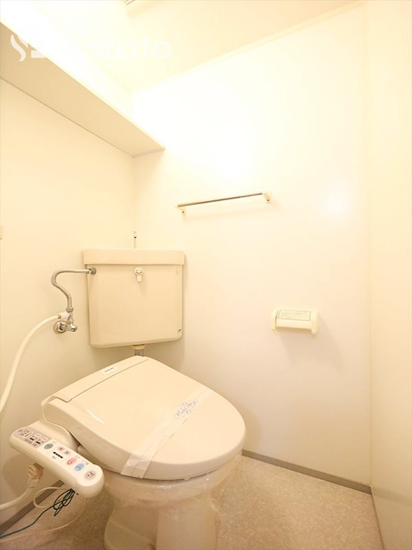 地下鉄東山線 本郷駅 徒歩9分 8階建 築21年のトイレ写真