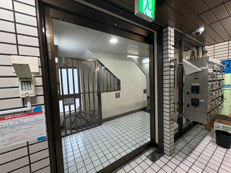 エントランス