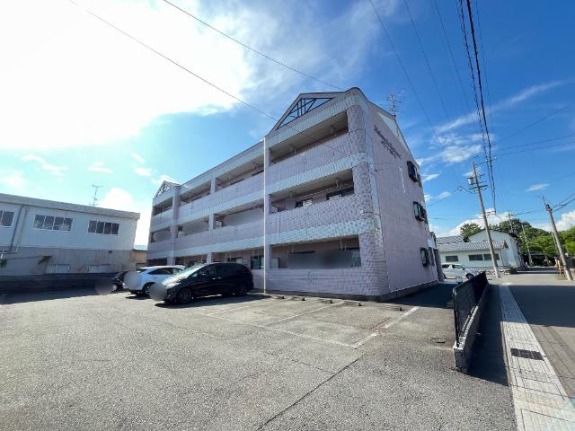 建物外観　きれいな外観です