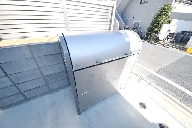 その他共有部分　★敷地内ゴミ捨て場あり★