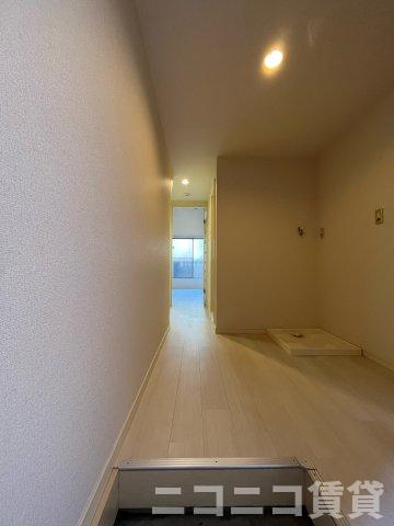 玄関　別号室イメージの為、現状を優先致します。