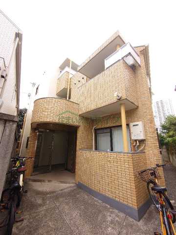 建物外観　マノア上馬