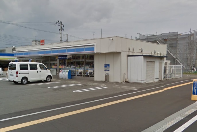 コンビニ　ローソン秋田寺内イサノ店（コンビニ）まで227m