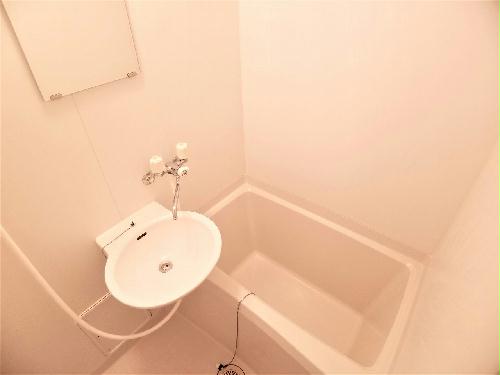 バス・シャワールーム　設備・使用は号室により異なる為、現況を優先致します。