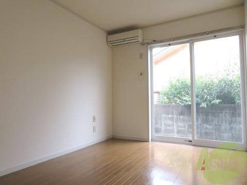 居室・リビング　７帖のリビングです。広々としていていいですね。