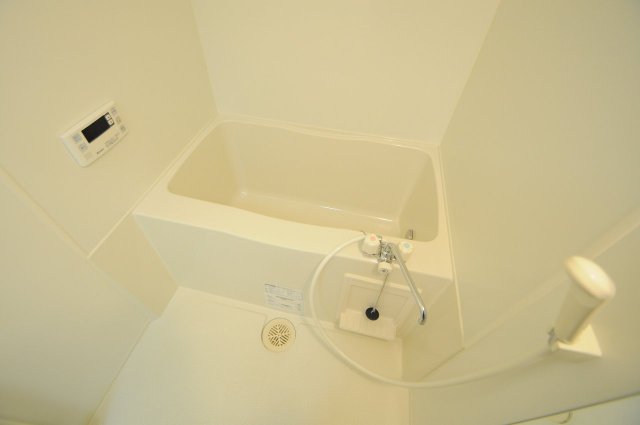 バス・シャワールーム　広く使えます（・ ・）