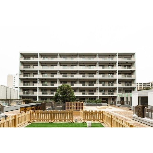 板橋区新河岸のマンションの建物外観