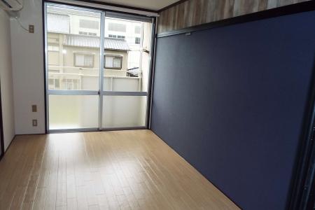 居室・リビング　明るい洋室です