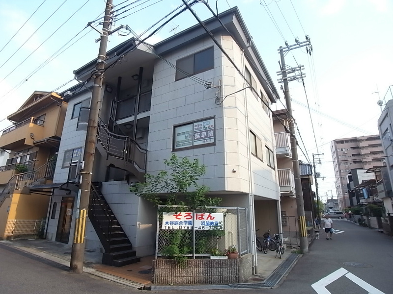 浜町HANONの建物外観