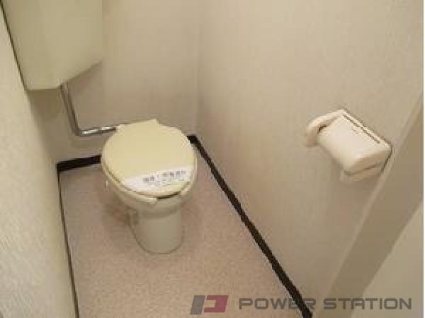 【札幌市厚別区厚別中央三条のアパートのトイレ】