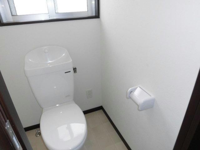【沖縄市東のマンションのトイレ】