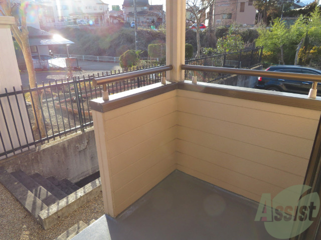 バルコニー　広いバルコニーが付いて晴れた日は洗濯物が干せますね