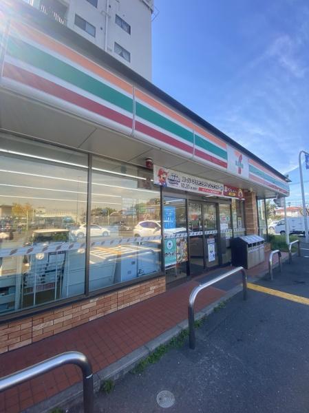 【寝屋川市仁和寺本町のマンションのコンビニ】