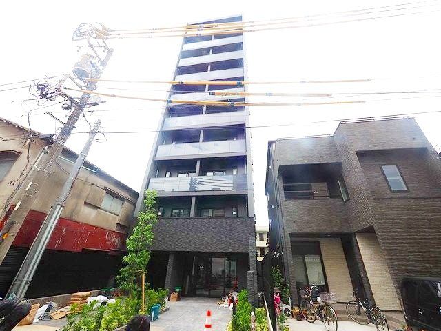 【川崎市川崎区昭和のマンションの建物外観】