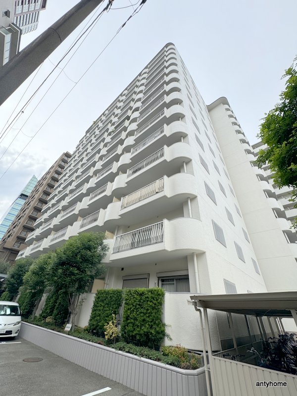 コープ野村梅田A棟の建物外観