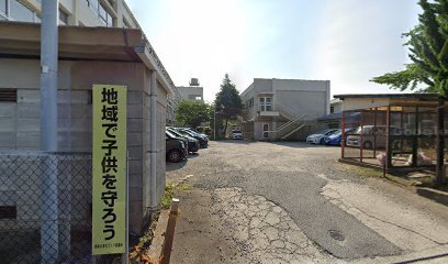 【パピィ　エースリーの小学校】