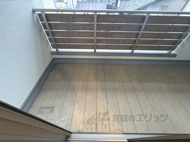 バルコニー　２階