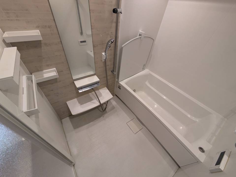 バス・シャワールーム　浴室