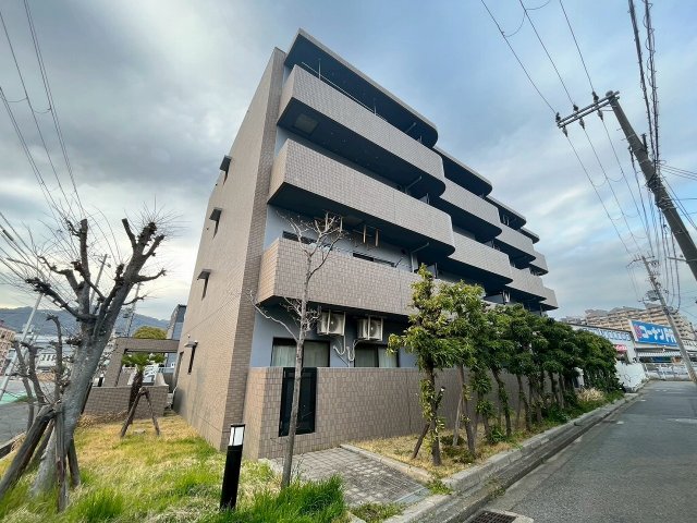 建物外観　外観は落ち着いています