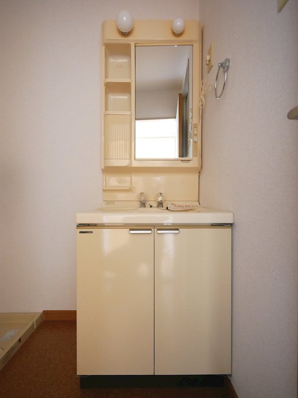 洗面設備　洗面化粧台