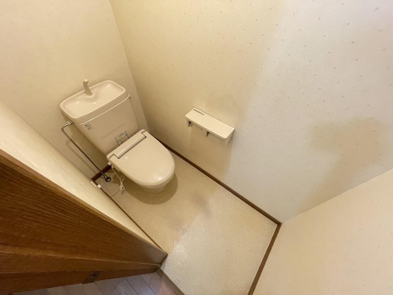 トイレ　トイレ