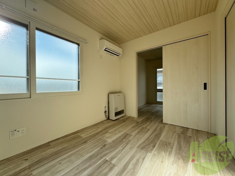 居室・リビング　広々としたリビングですね。使い勝手がよさそうですね！