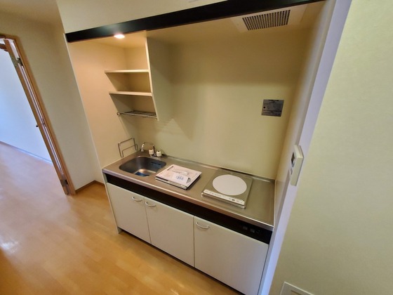 キッチン　※別部屋の写真です