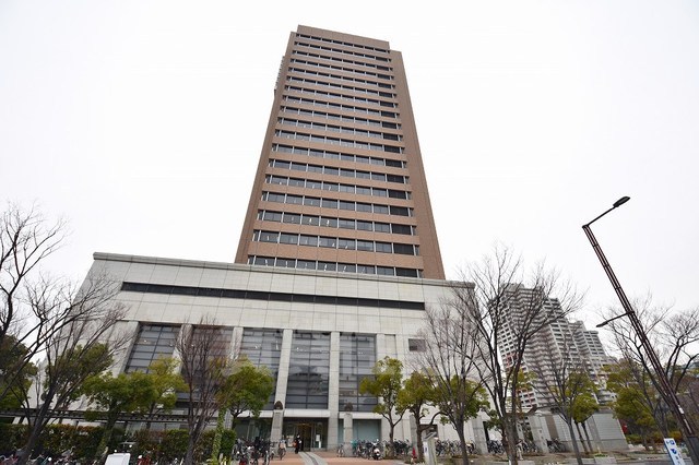 役所　東大阪市役所（役所）まで1402m