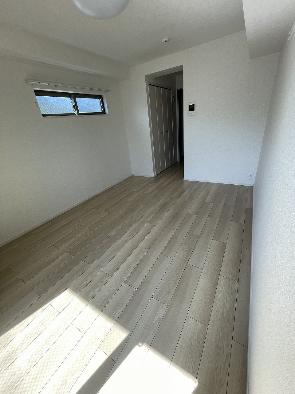 その他部屋・スペース　同物件、別タイプの部屋の写真です