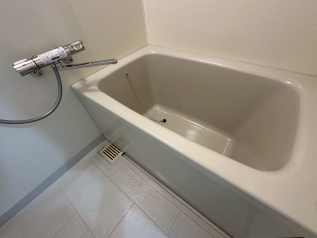 バス・シャワールーム　詳細は、RISUMO江坂本店までお問合せください♪