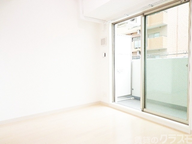 居室・リビング　とても明るいお部屋です♪