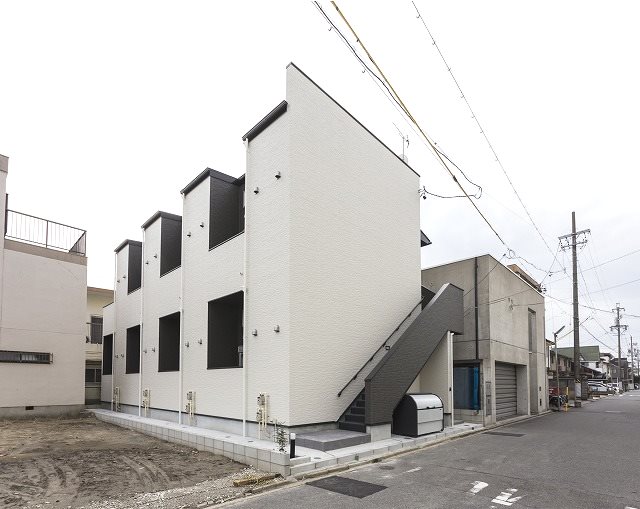 建物外観　外観　光インターネット無料　　家具家電ご用意できます