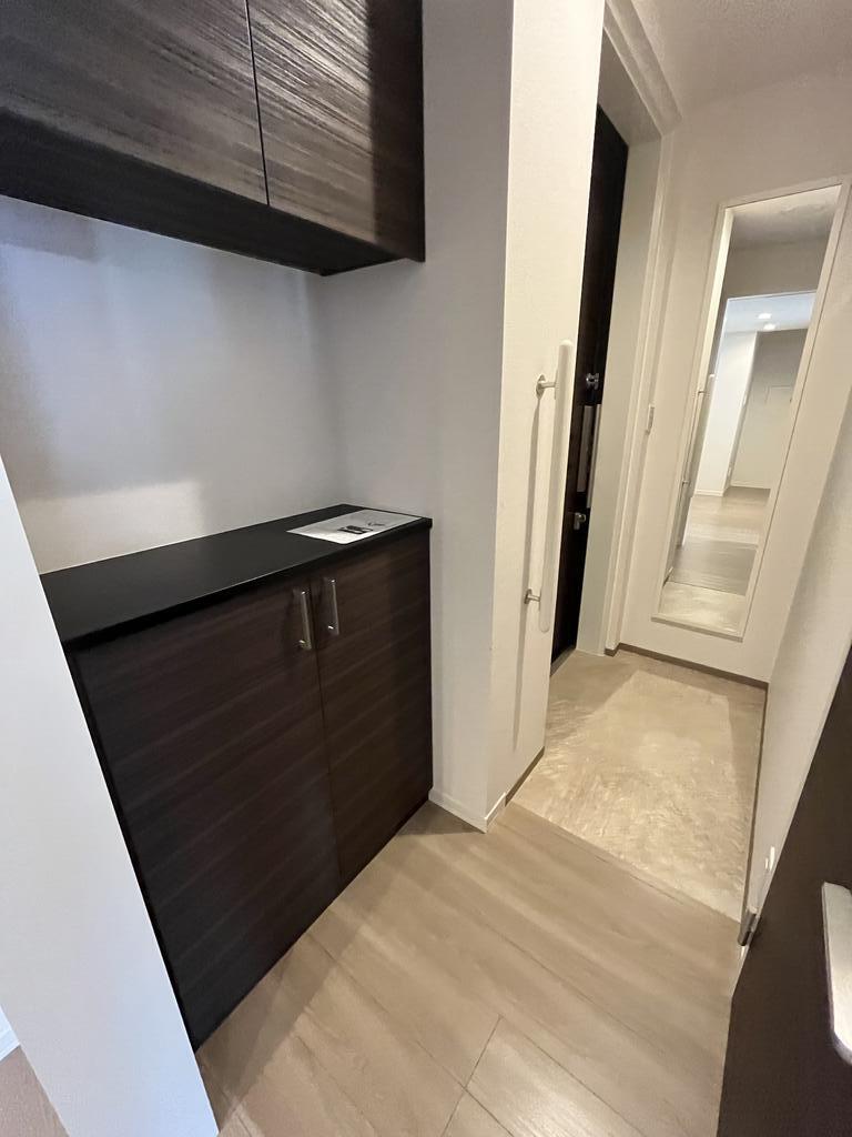 玄関　※別号室参考写真※