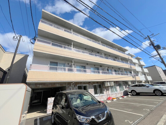 建物外観　外観写真でございます！