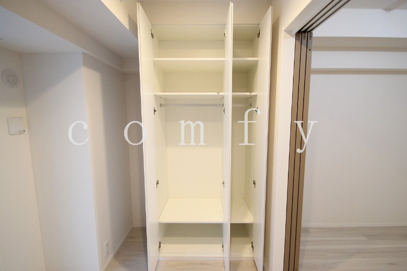 収納　クローゼット