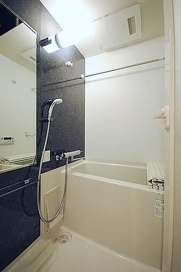 バス・シャワールーム　風呂