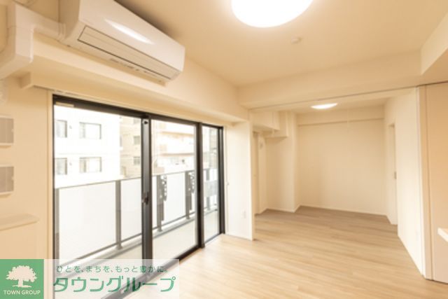 居室・リビング　※写真は同タイプ住戸です。