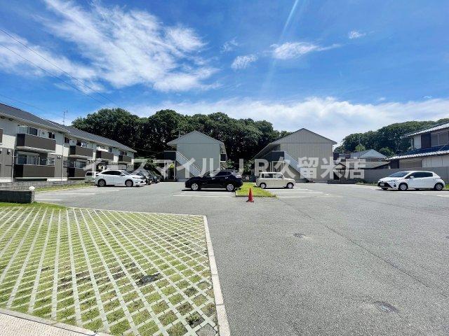 駐車場　駐車場完備です