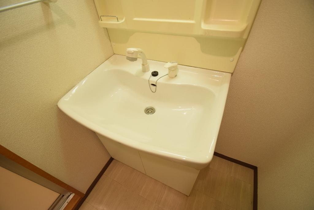 洗面設備　洗髪洗面化粧台