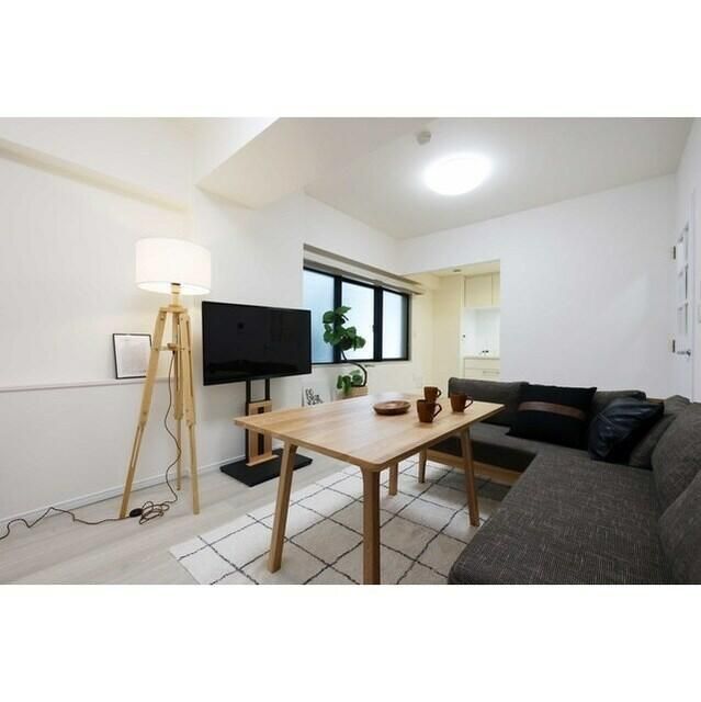 居室・リビング　モデル家具設置