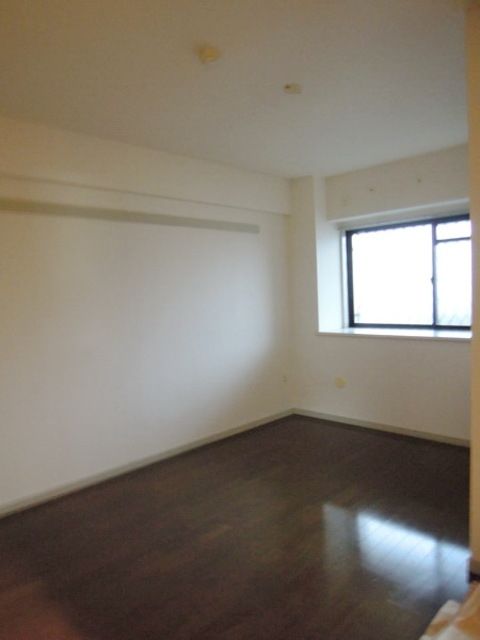 その他部屋・スペース　★6.8帖の洋室★