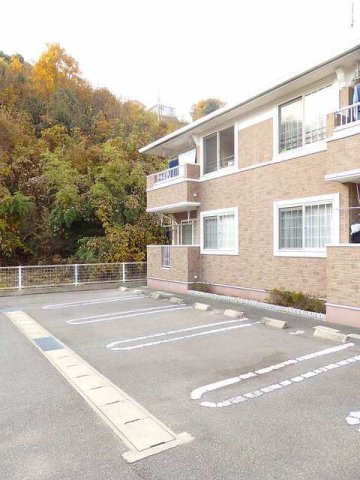 駐車場　駐車場があります