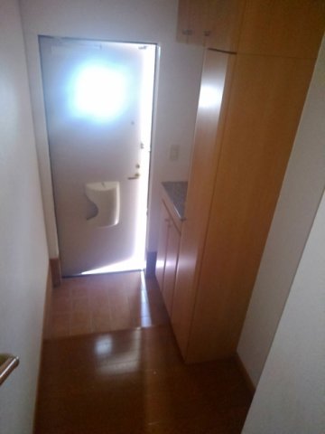 玄関　収納もある玄関です