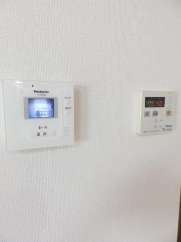 セキュリティ　ＴＶインターホン＆給湯リモコン