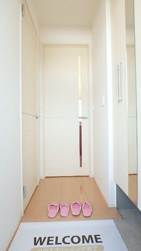 玄関　図面と現状に相違がある場合には現状を優先