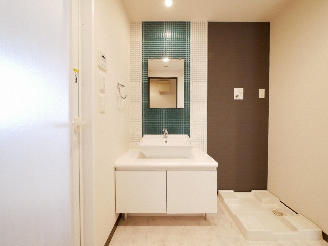 洗面設備　ルクレ北堀江　洗面台