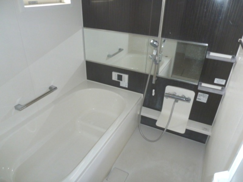 バス・シャワールーム　図面と現状に相違がある場合には現状を優先