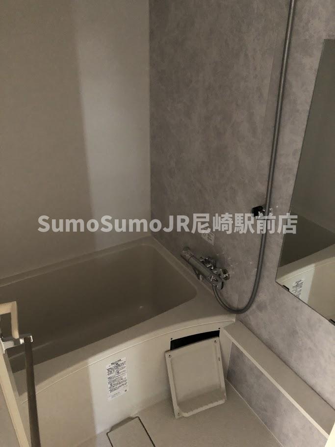 バス・シャワールーム　お風呂です