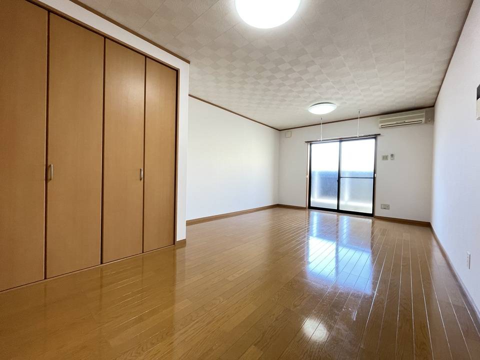 居室・リビング　リビング